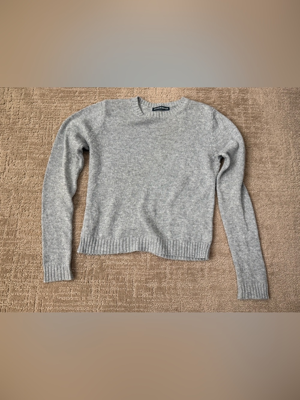 Brandy Melville Grey Crewneck
Sweater One Size